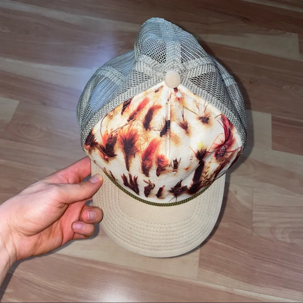 Patagonia RARE 2012  mens retro vtg fish fly lures fishing flies trucker hat
